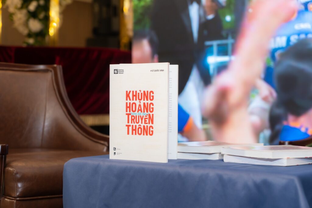 Hội thảo bãn lĩnh trong tâm bão truyền thông