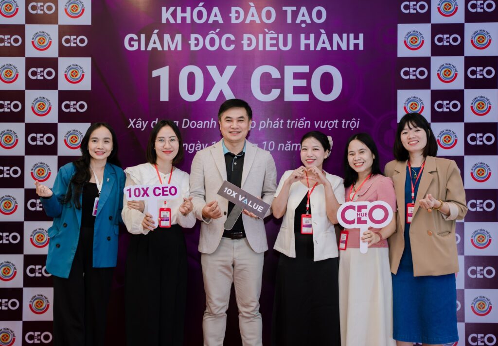 khóa đào tạo giám đốc điều hành 10X CEO
