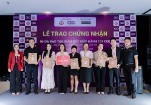 bế giảng khóa đào tạo 10x ceo