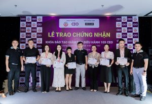 bế giảng khóa đào tạo 10x ceo