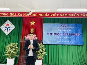 Chương trình thiện nguyện Tiếp bước đến trường lần thứ 4