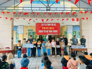 Chương trình thiện nguyện Tiếp bước đến trường lần thứ 4