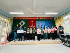 Chương trình thiện nguyện Tiếp bước đến trường lần thứ 4