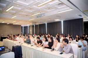 Hội thảo của CLB CEOHUE