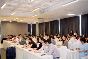 Hội thảo của CLB CEOHUE