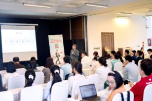 Hội thảo của CLB CEOHUE