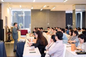 Hội thảo của CLB CEOHUE